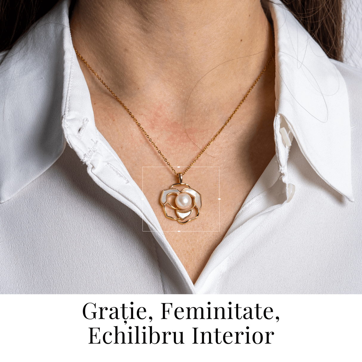 Colier Bijuterie florala cu perla naturala – Simbol al feminitatii autentice