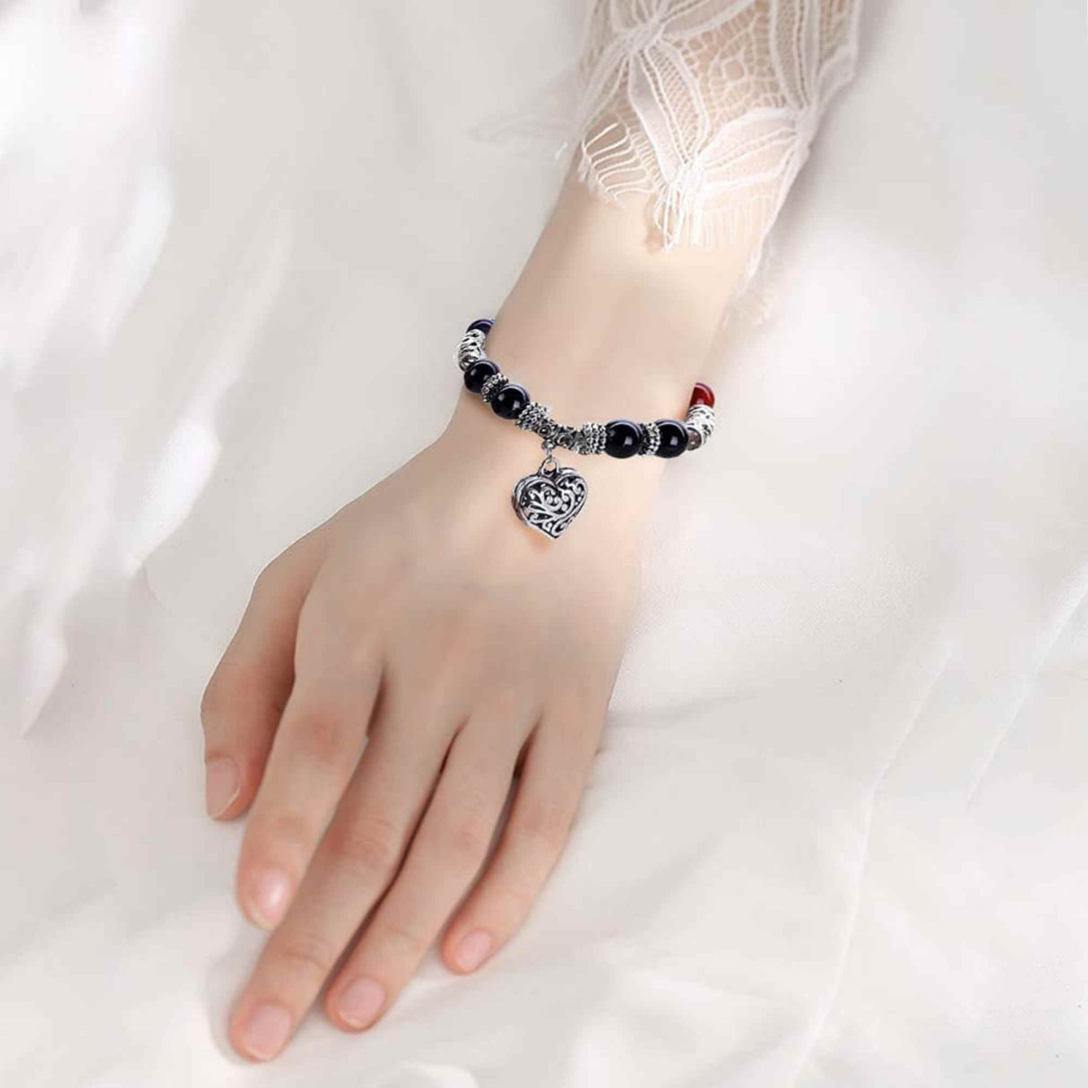 Bratara 7 chakra cu margele din pietre semipretioase si pandantiv inima 10mm