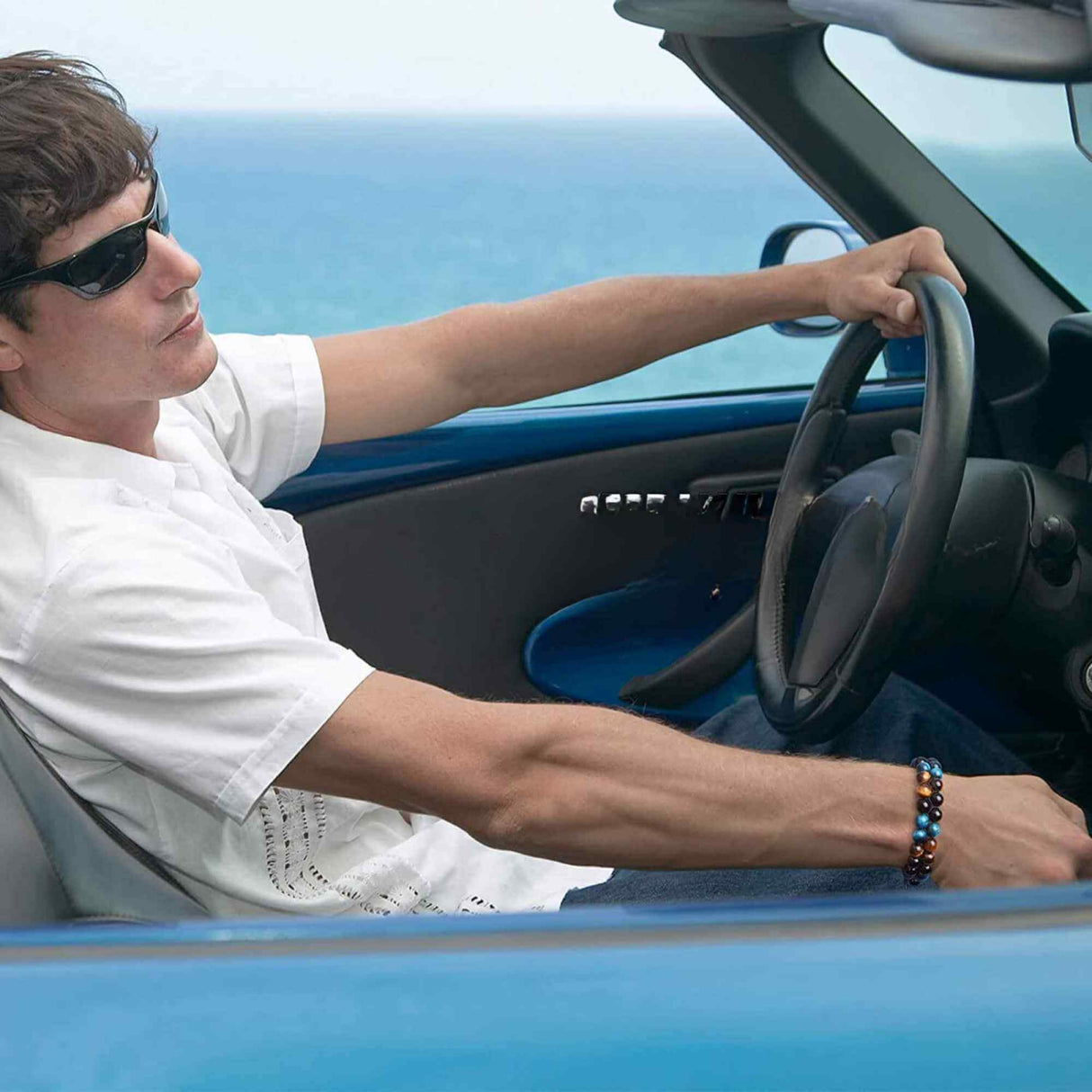 Bratara energetica cu tripla protectie, realizata din pietre semipretioase Obsidian, Ochi de tigru galben si Ochi de tigru albastru de 8 mm – bratara pentru noroc, protectie, stare de bine