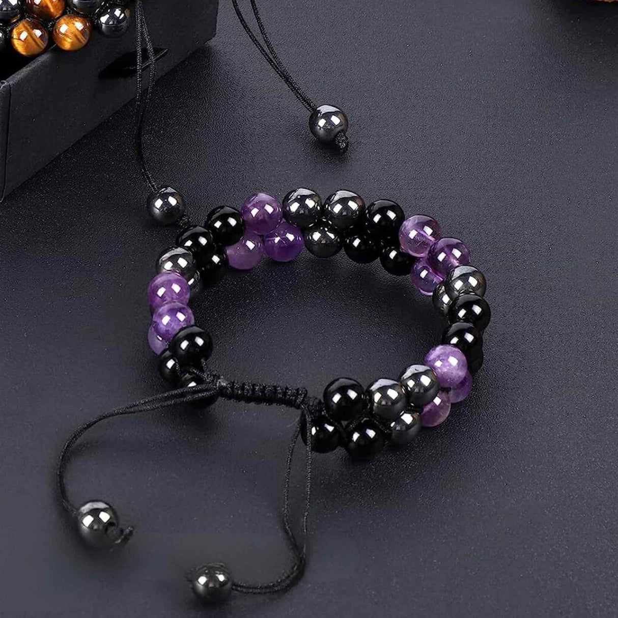 Bratara tripla protectie cu pietre semipretioase 6mm ametist, hematit si obsidian negru - Imbunatateste carisma, norocul si fericirea
