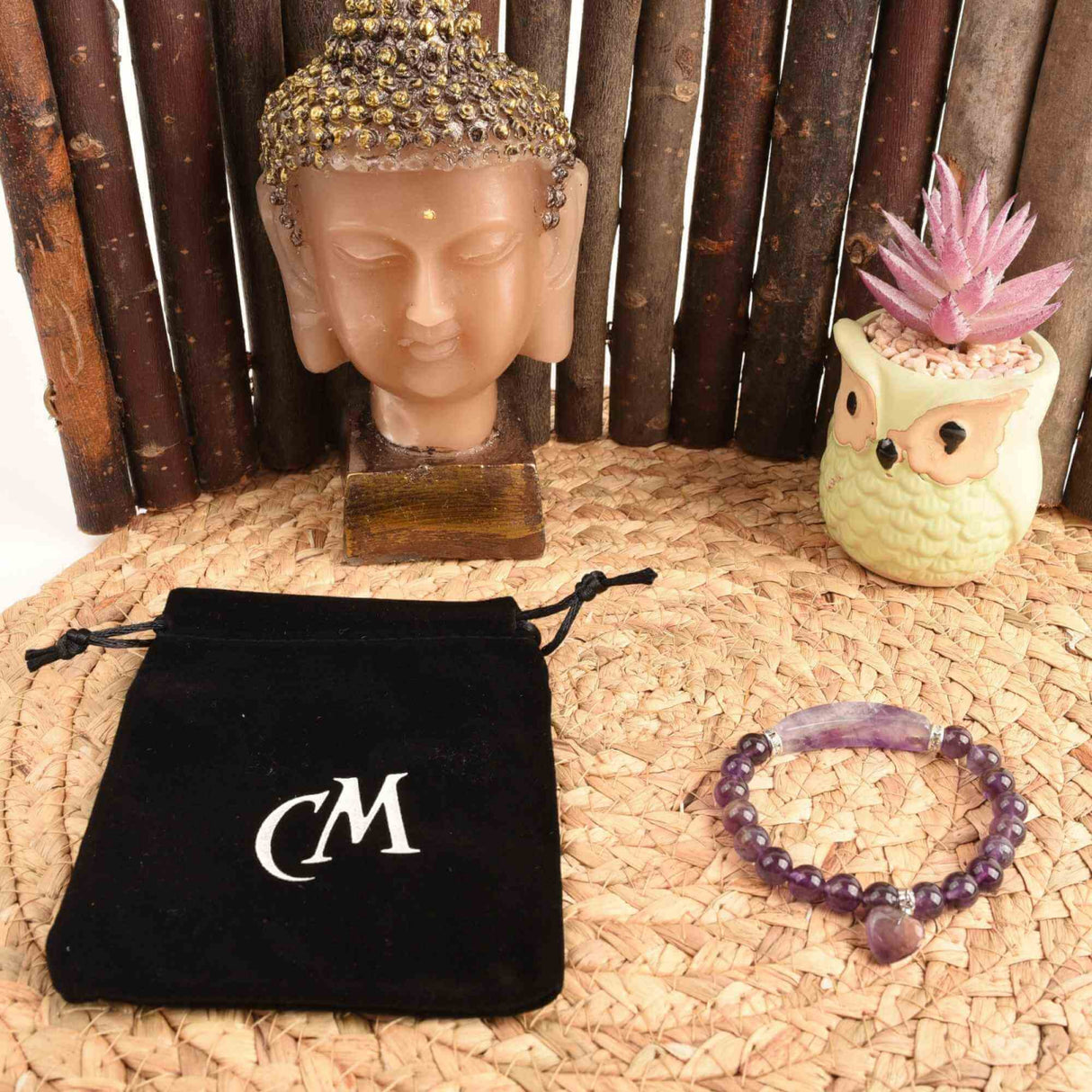 Bratara zen cu pietre semipretioase Ametist si pandantiv scluptat in forma de inima - bratara feng shui pentru meditatie, liniste, echilibru