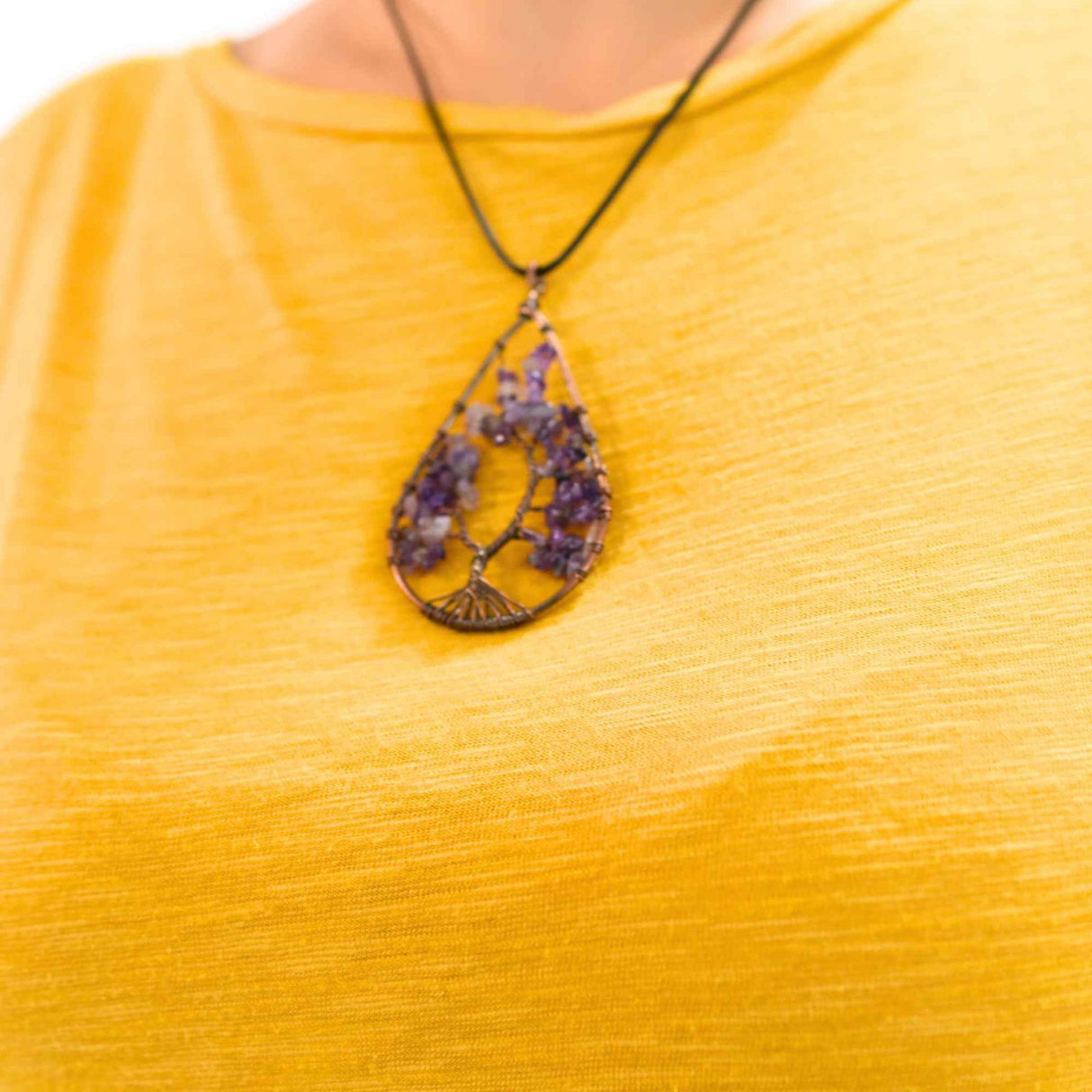 Colier Boho cu Pandantiv in Forma de Lacrima si Arbore al Vietii din Margele de Ametist Natural in Tonuri de Cupru