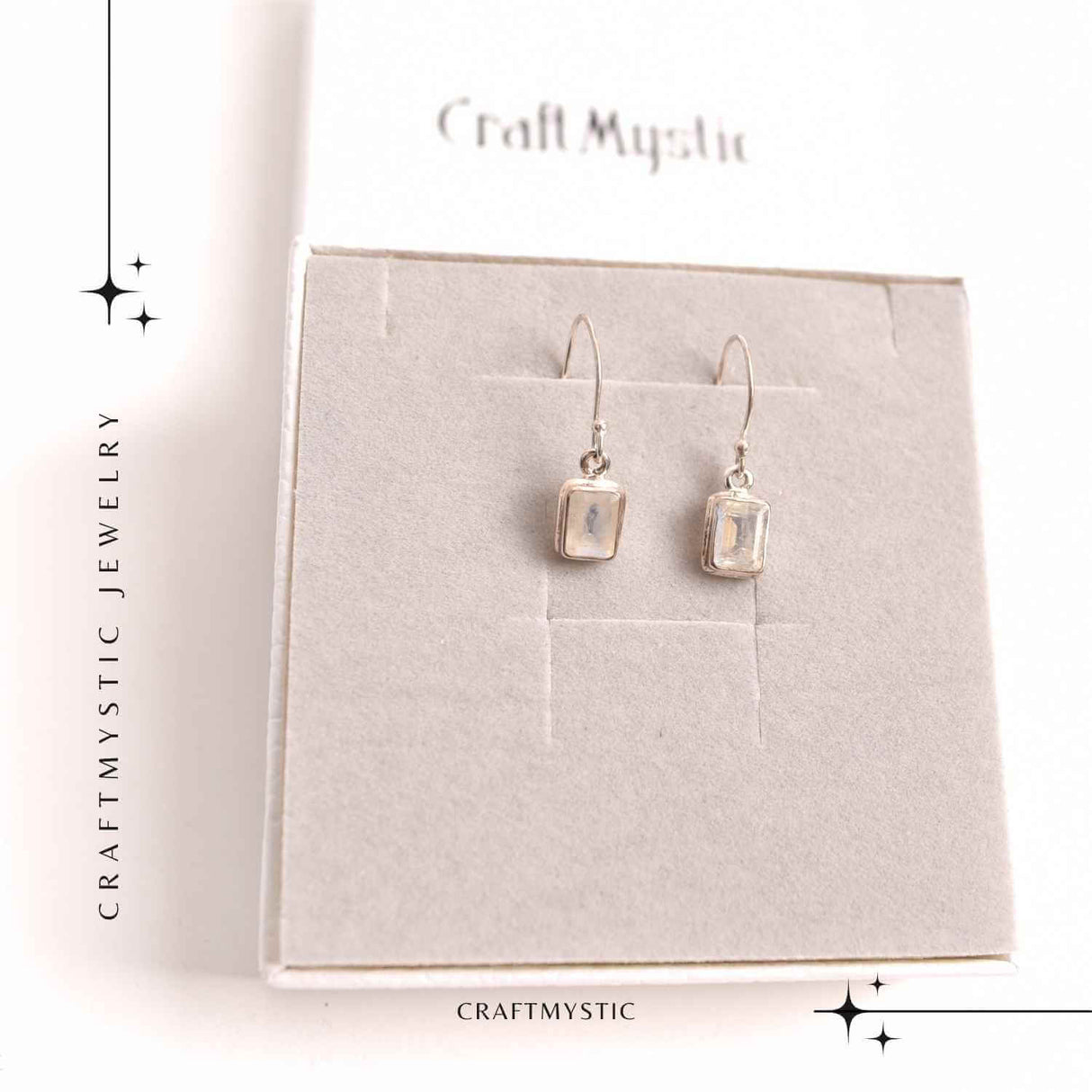 Cercei argint 925 cu Piatra lunii Curcubeu Fatetat