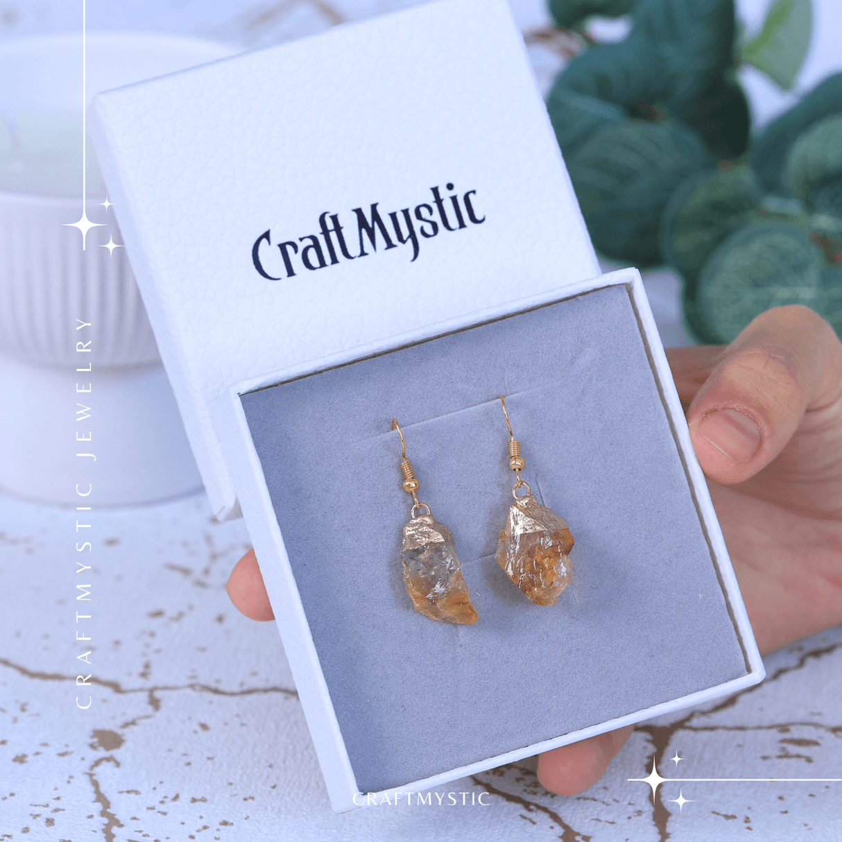 Cercei aurii cu citrin brut neregulat, pentru energie si prosperitate
