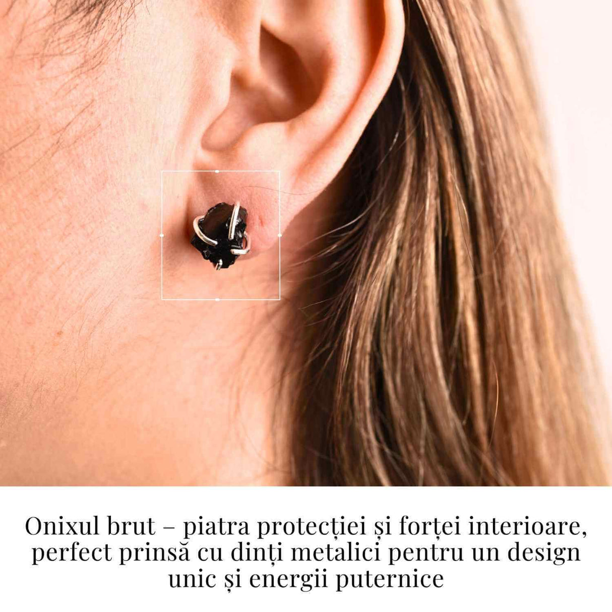 Cercei cu Onix Brut inchidere pe tija cu opritor – Protectie si Claritate pentru Zilnic