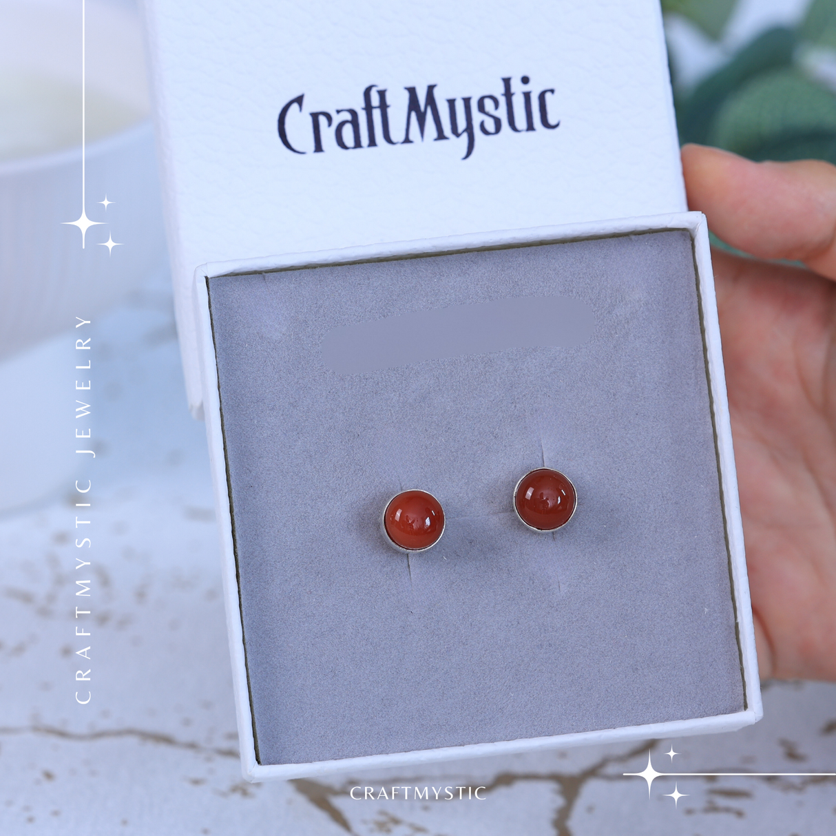 Cercei Eleganti cu Carneol Natural, inchidere pe surub, pentru energie si curaj