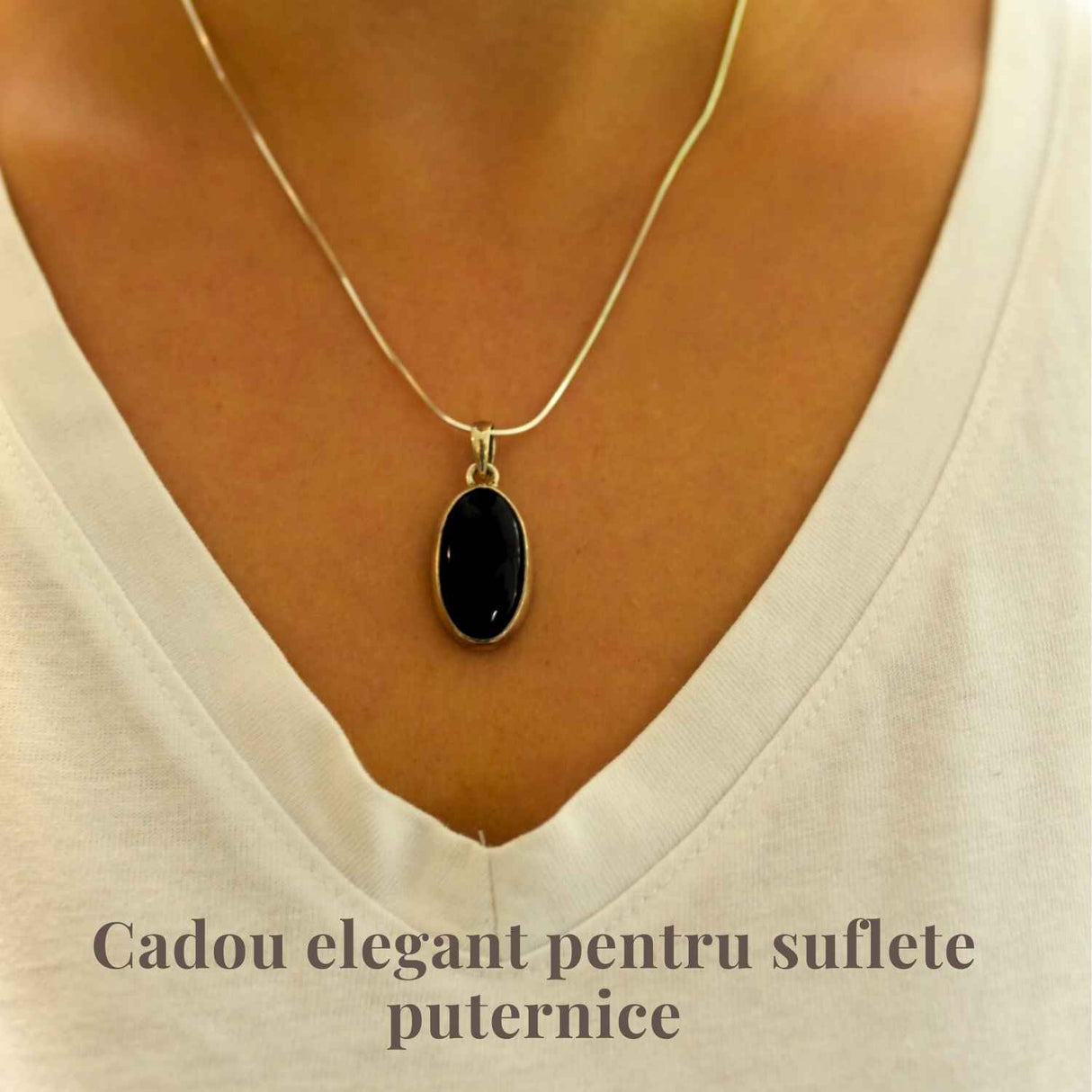 Colier argint 925 cu Onix Negru - Protectie si Eleganta