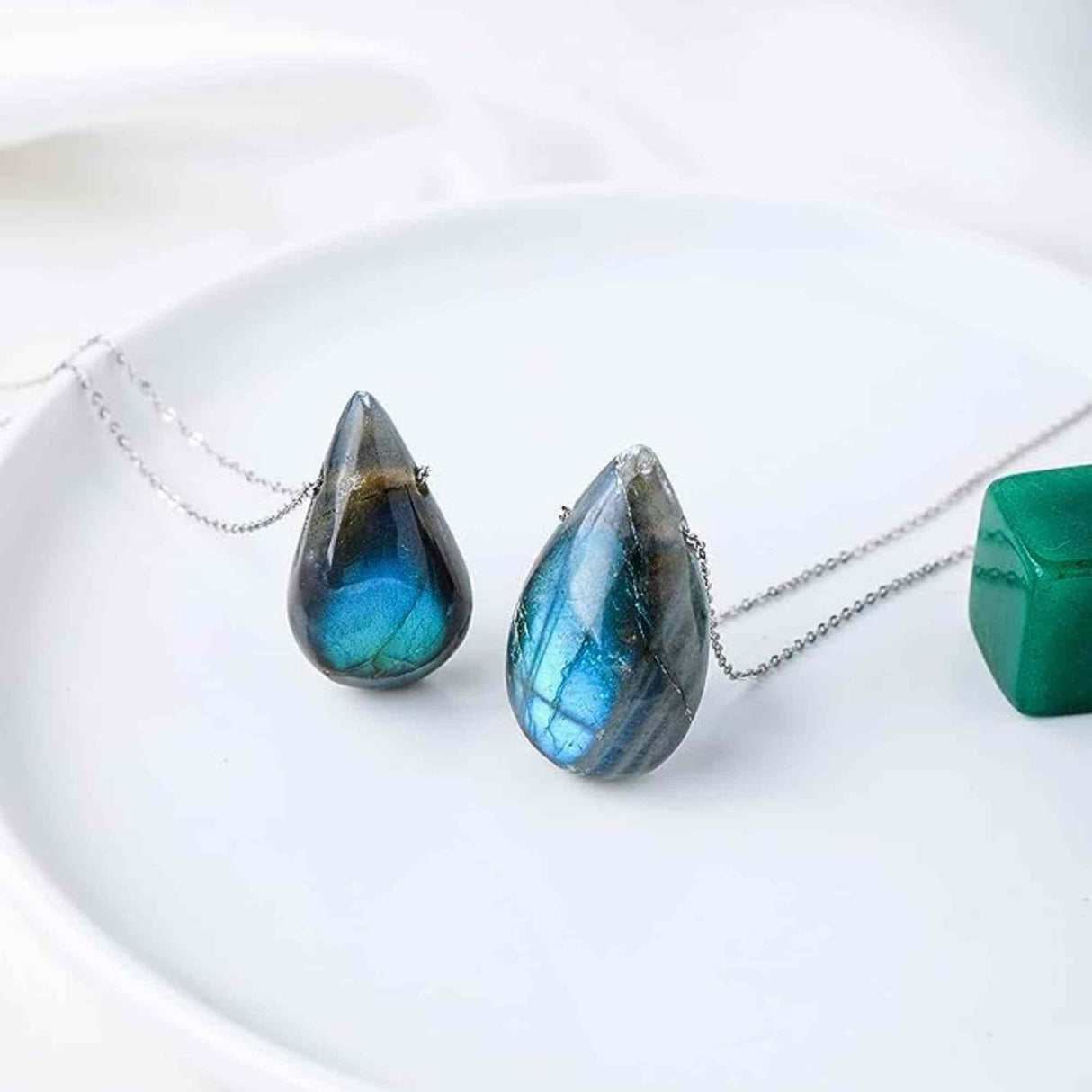 Colier metalic cu Pandantiv "Strop de ploaie" din Labradorit natural Amuleta Energetica Reiki pentru Barbati si Femei