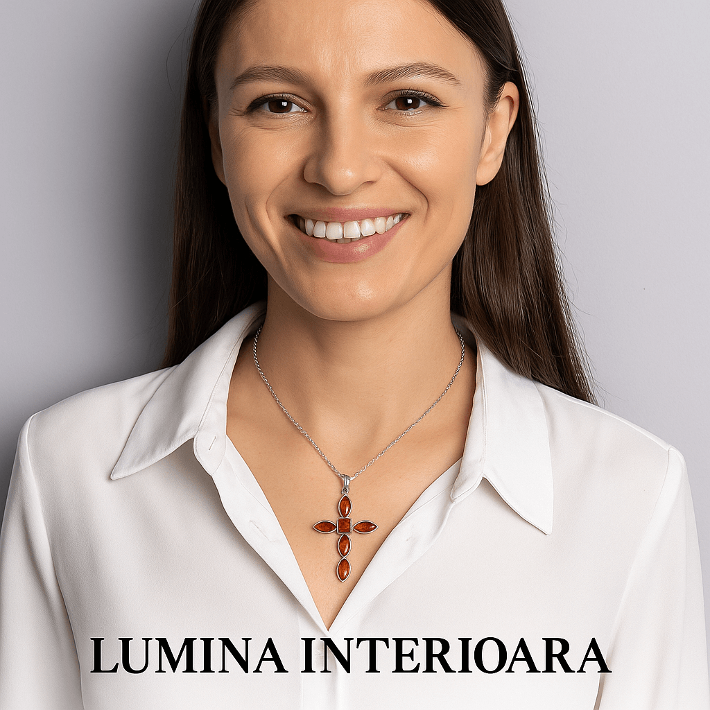 Colier cruce cu chihlimbar si montura argint 925 – Simbol sacru al puritatii si credintei