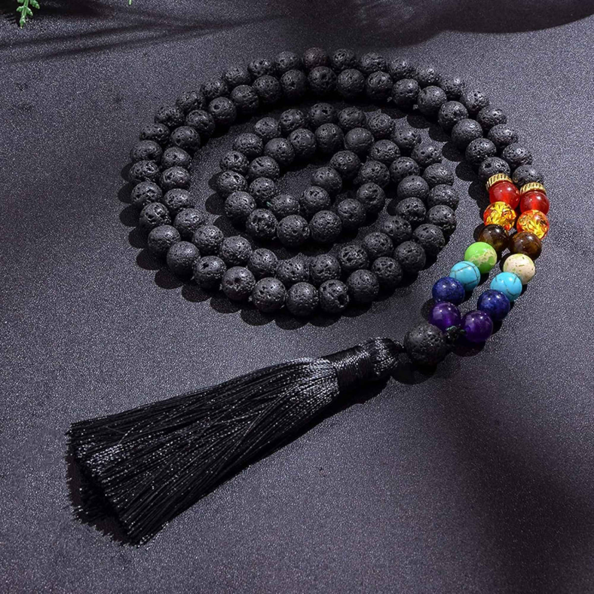 Colier Mala Rozariu cu Margele 8mm din Piatra de Lava Neagra Vulcanica si 7 pietre pentru cele 7 chakre