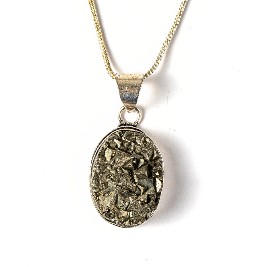 Colier Pirita Ovala – Protectie si Energie Pozitiva