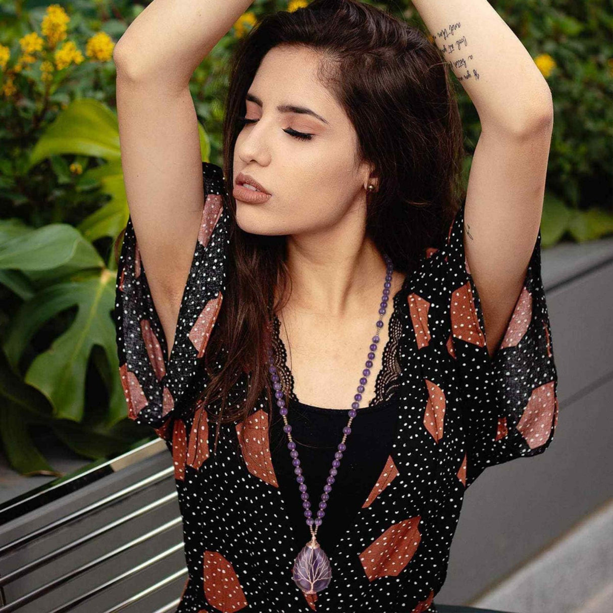 Colier Mala cu pandativ din Ametist natural invelit cu sarma model Arborele vietii si margele 8mm - Cadou pentru mame, iubita