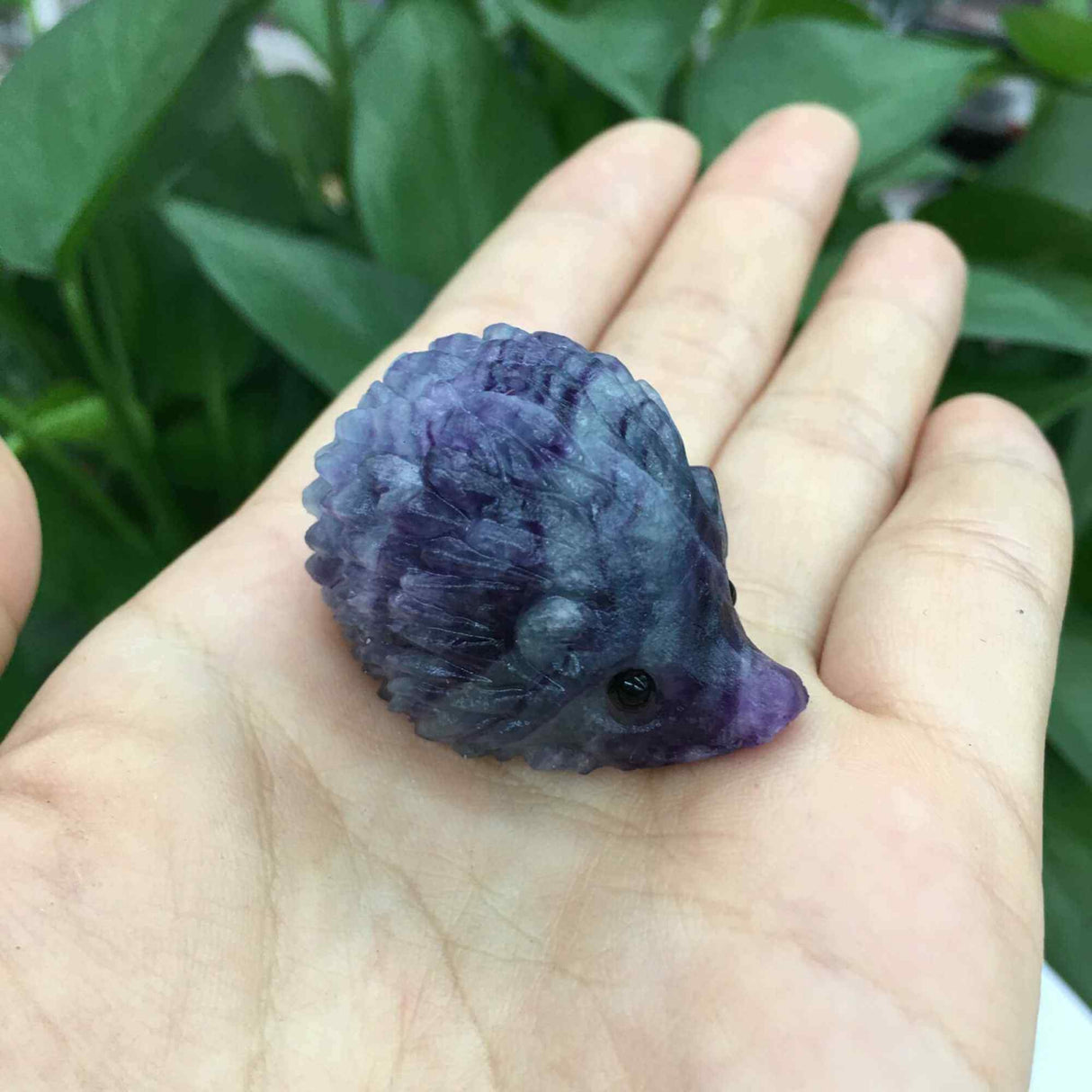 Figurina arici 4cm de cristal semipretios Ametist -Sculptata manual pentru Reiki, decoratiuni interioare