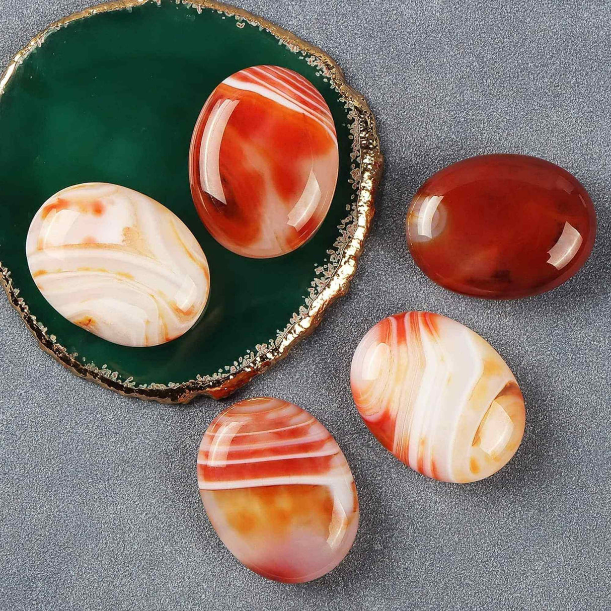 Piatra terapeutica 4 cm "Worry Stone" Carneol rosu