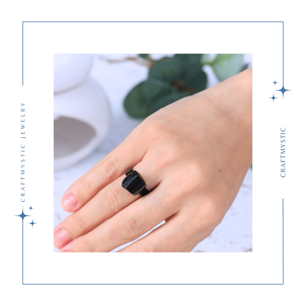 Inel vintage ajustabil cu Turmalina Neagra, pentru protectie si echilibru energetic