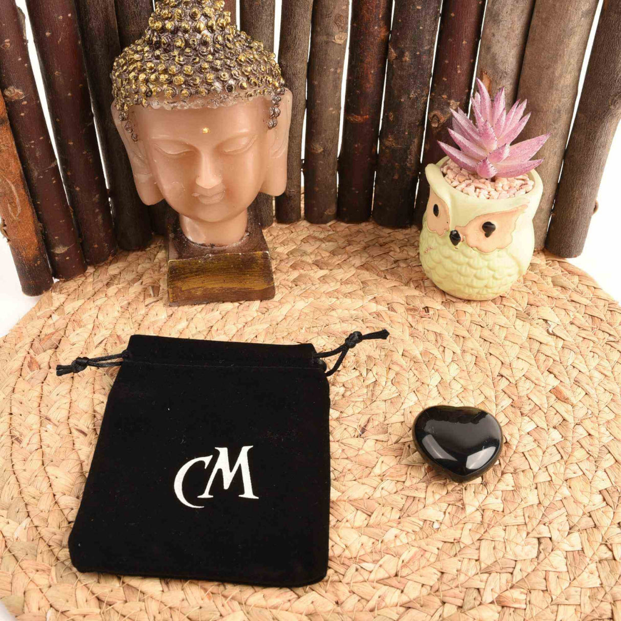 Inimioara cristal Obsidian Negru 4 cm si saculet satin inclus