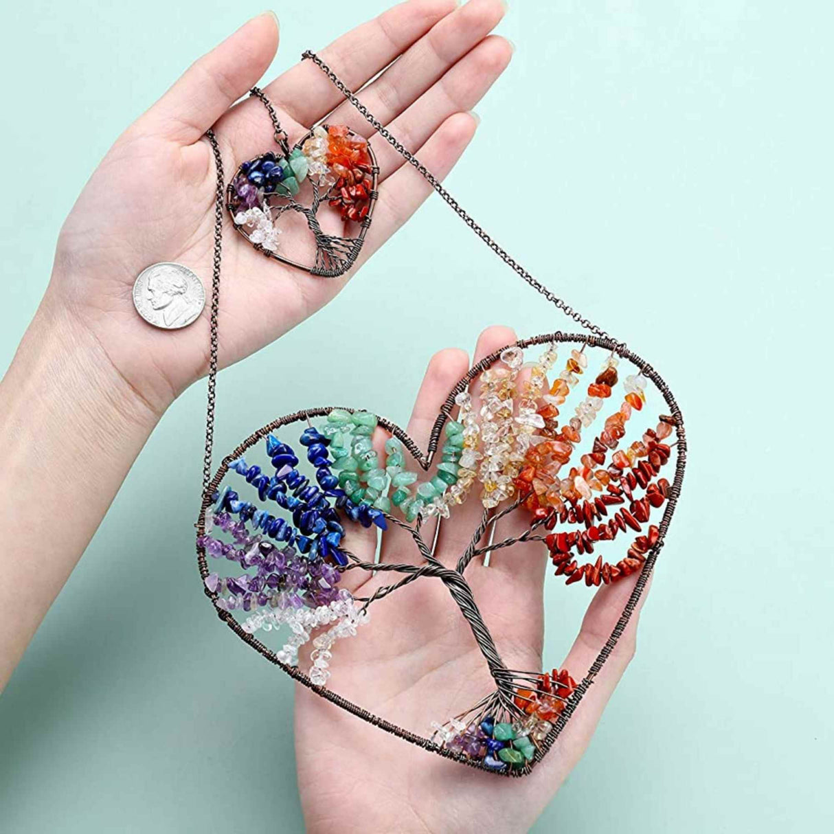 Ornament de agatat model arborele vietii in forma de inima - Realizat manual cu pietre semipretioase si cristale vindecatoare a celor 7 chakre