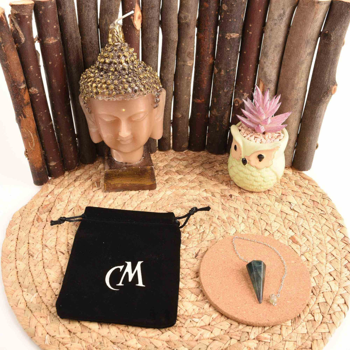 Pendul radiestezie Fluorit violet si saculet satin de catifea