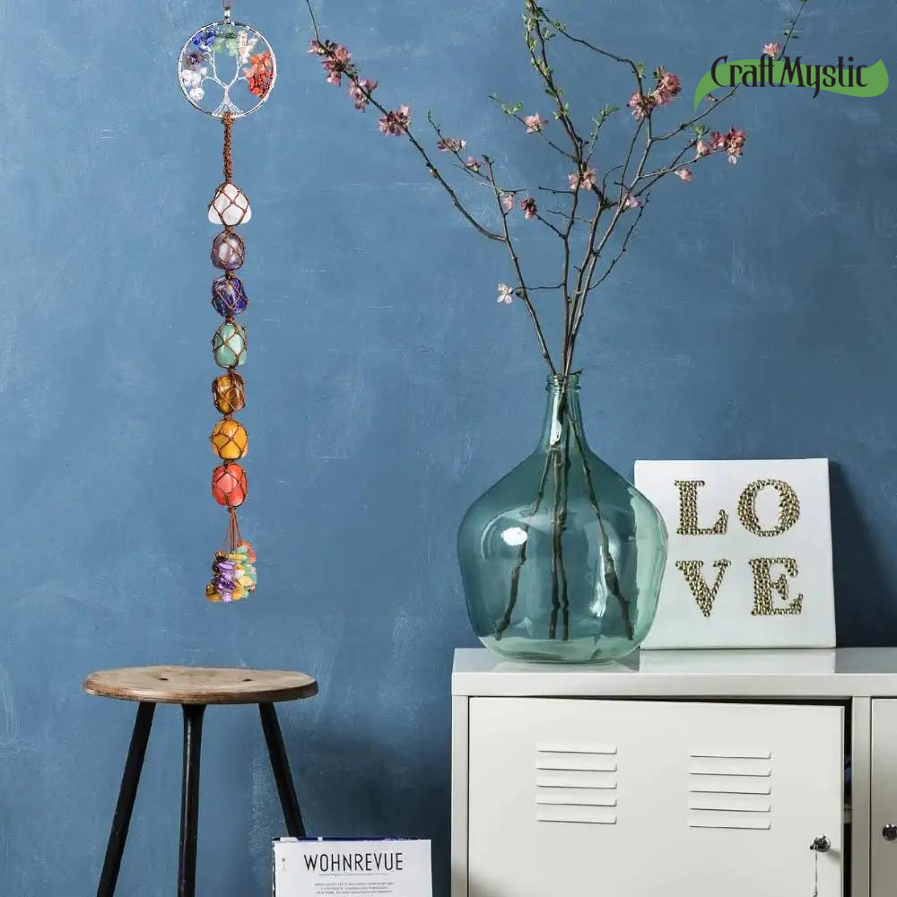 Ornament de agatat tematica pietre chakra - Contine arborele vietii lucrat manual cu pietre semipretioase si cristale vindecatoare a celor 7 chakre