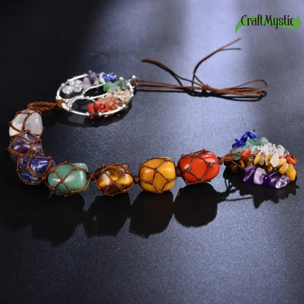Ornament de agatat tematica pietre chakra - Contine arborele vietii lucrat manual cu pietre semipretioase si cristale vindecatoare a celor 7 chakre