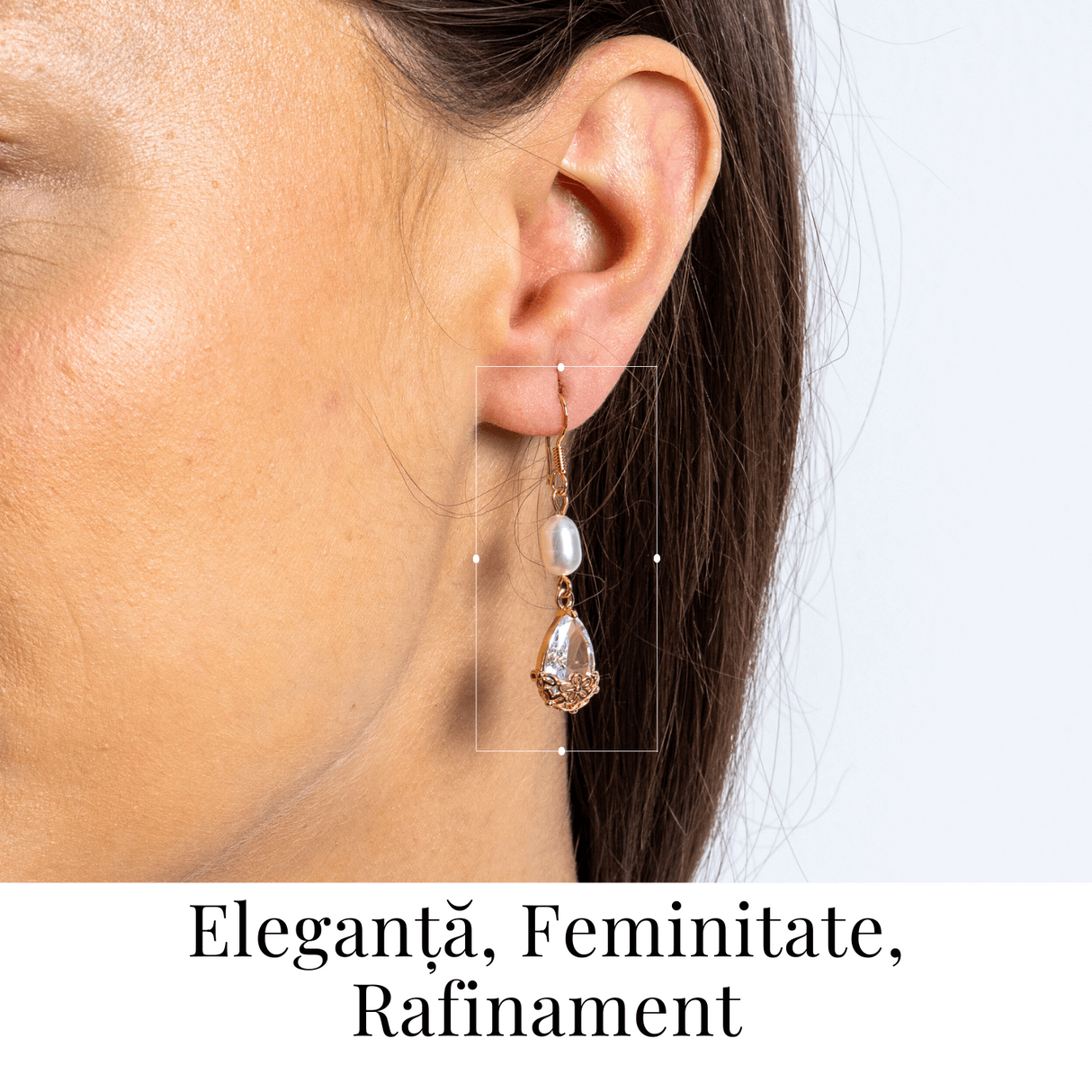 Cercei cu Perla Naturala si Zircon – Feminitate Discreta si Rafinament