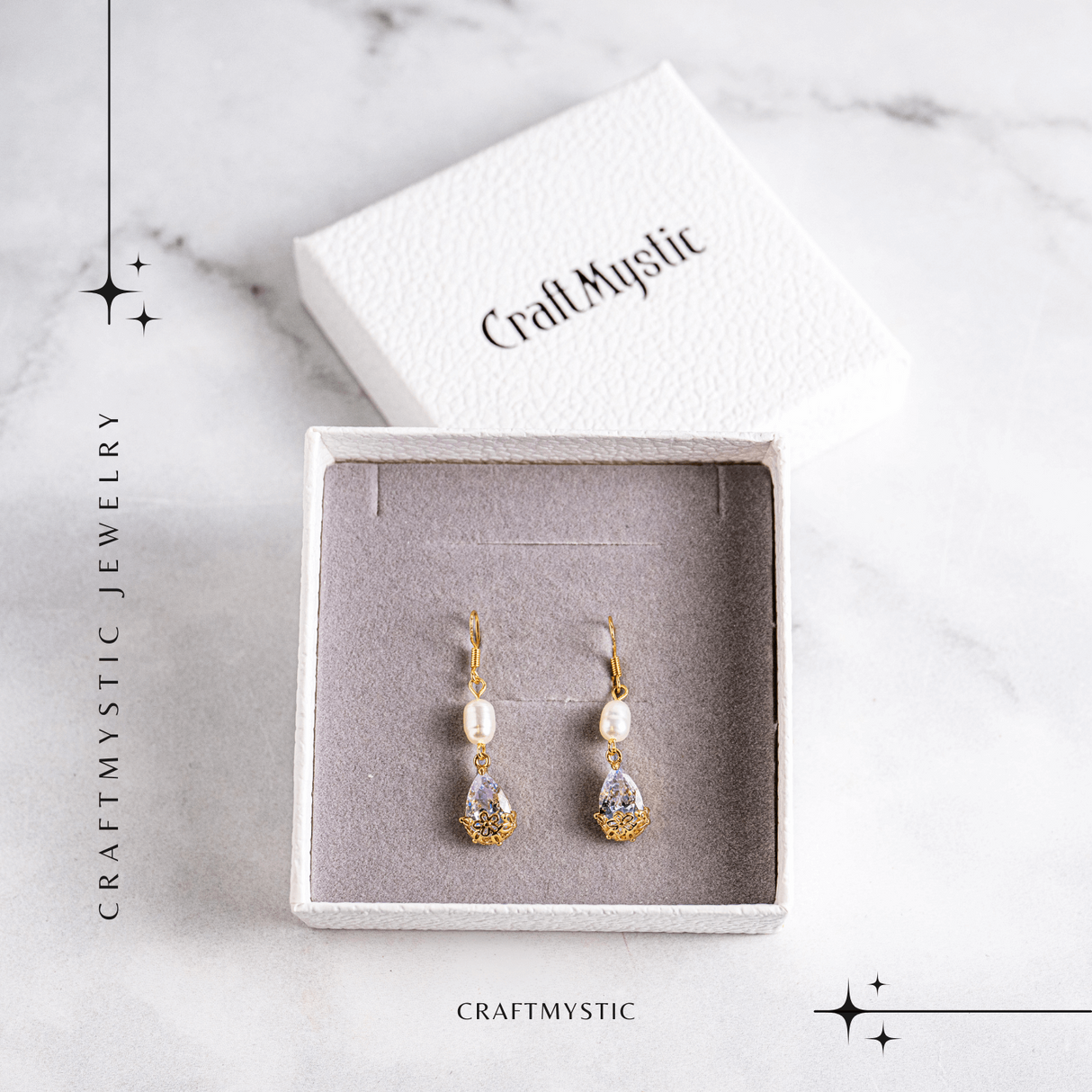 Cercei cu Perla Naturala si Zircon – Feminitate Discreta si Rafinament