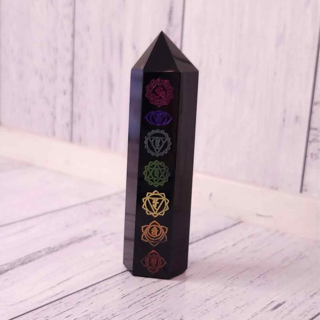 Turn de cristal din Obsidian Negru 9-10 cm cu cele 7 Chakre