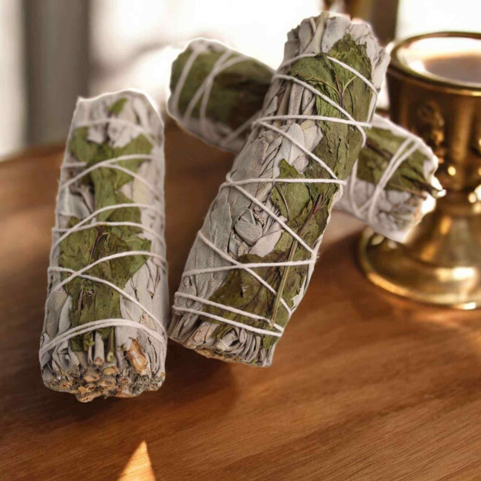 Buchet Salvie Alba California cu Menta