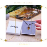 Colier Reglabil cu Pandantiv Oval din Metal Argintiu și Citrin Natural
