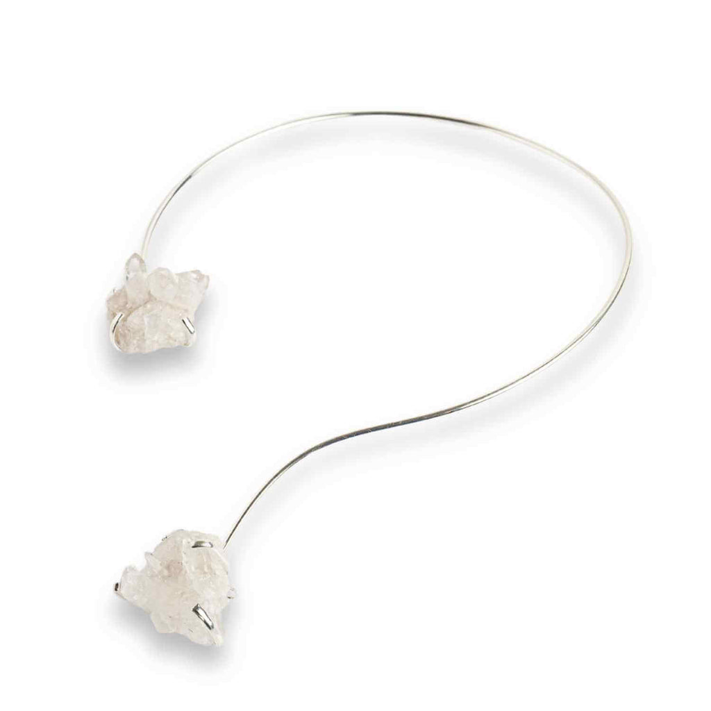 Colier Choker Argintiu cu Cristal de Stanca – Echilibru si Claritate Energetica