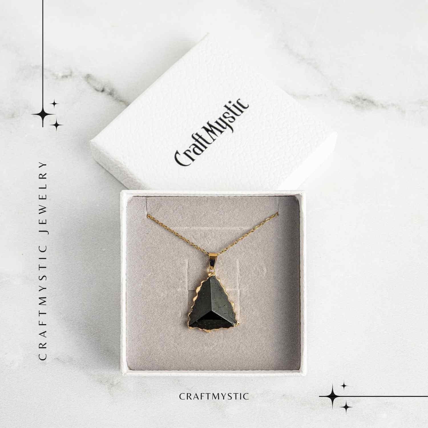 Colier Auriu din Cupru Placat cu Piatra Naturala Obsidian fatetata - Protectie si Echilibru