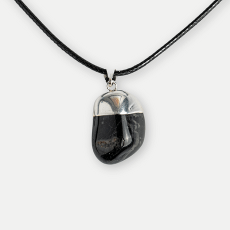 Colier cu Piatra Rulata de Onix Natural – Protectie si Forta