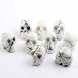 Craniu 5 cm sculptat manual din cristal de Turcoaz Alb piatra semipretioasa vindecatoare Figurina artistica pentru decor de Halloween, decoratiune pentru biroul de acasa