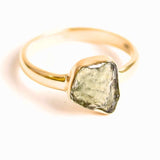 Inel cu Moldavit din Argint 925 placat cu Aur de 18K 2.75 gr 58.5 (EU) / 9 (US)– Piatra transformarii si evolutiei spirituale