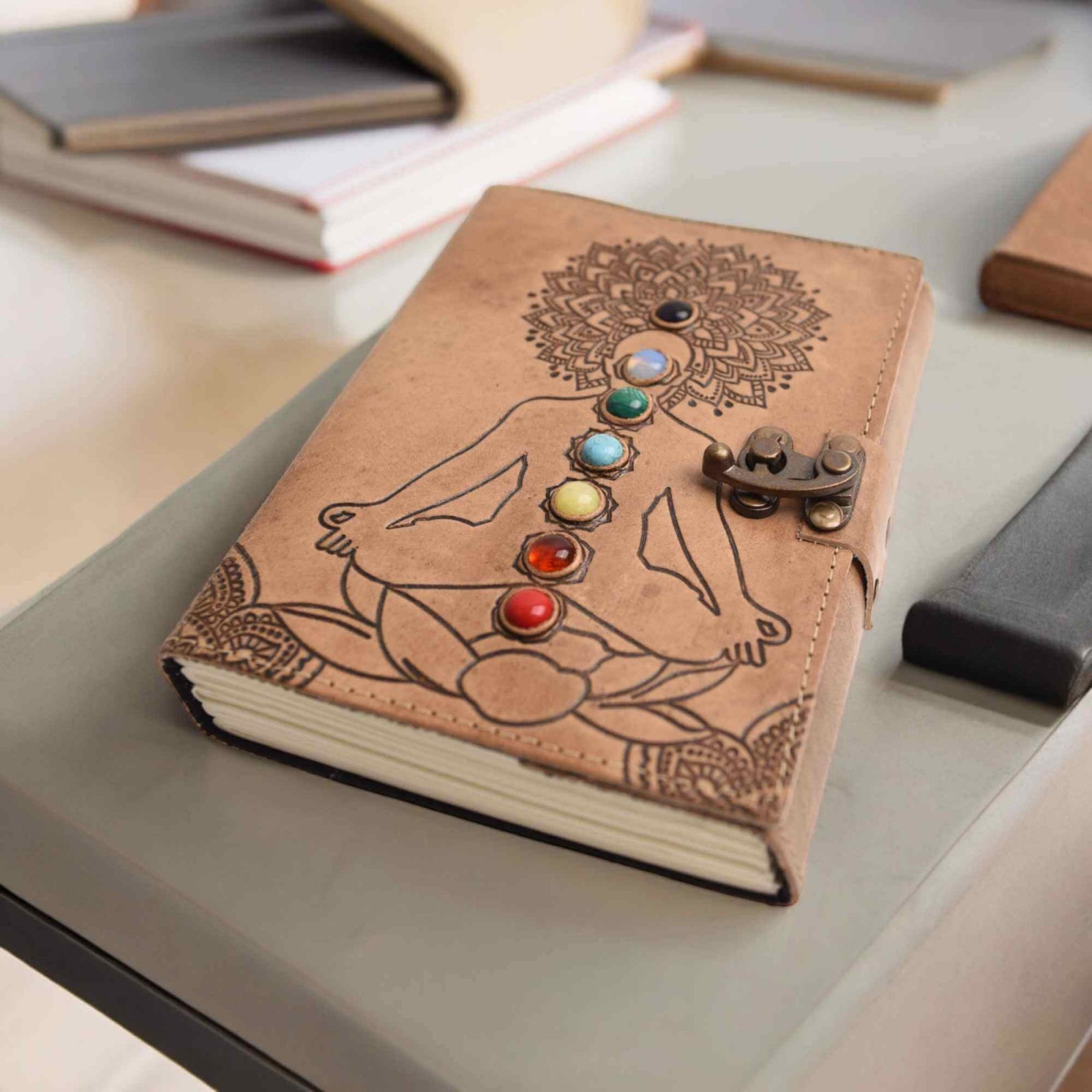 Jurnal Vintage Yoga cu 7 Pietre Chakre