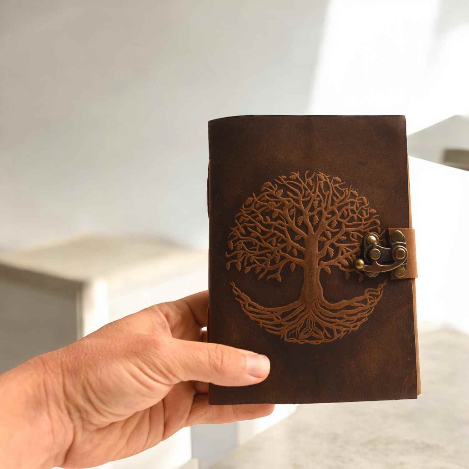 Jurnal Vintage din Piele naturala cu Model Arborele Vietii si Hartie Cartonata - Creativitate și Protecție