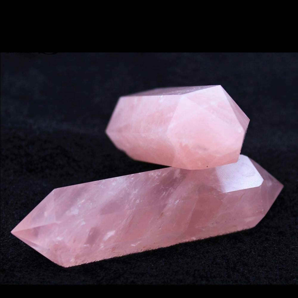 Turn Hexagonal Dublu Varf din Cuart Roz inaltime de 7-9 cm