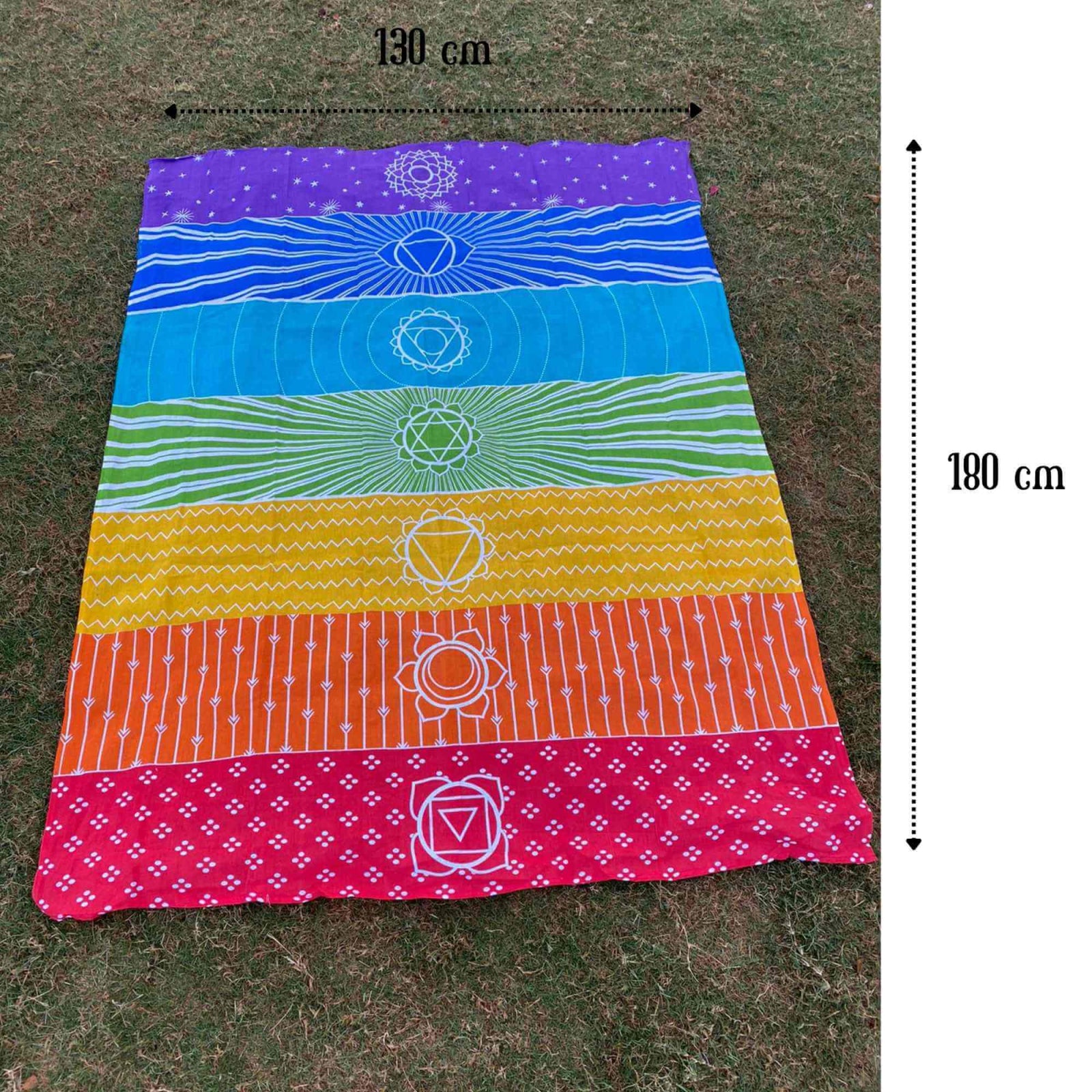 Covor de Yoga si Meditatie 180x130 cm cu Design Bohemian Mandala pentru 7 Chakre - Panza de Perete sau Decor de Interior/Exterior