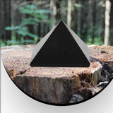 Piramida cristal negru obsidian din piatra semipretioasa naturala 4 cm – pentru protectie, integritate si energie pozitiva