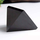Generator de energie unic din cristal natural de Obsidian Negru in forma de piramida 8 cm