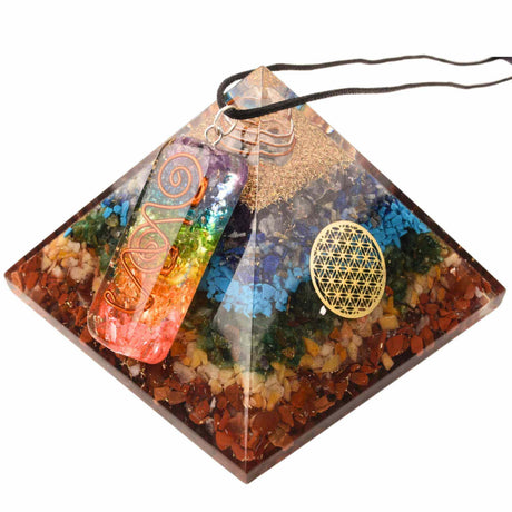 Piramida Orgonica cu 7 chakre - Generator de energie pozitiva, meditatie si echilibru spiritual