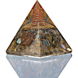 Piramida Orgonica cu cristale Labradorit si simbolul floarea vietii 8 cm – pentru dezvoltare spirituala si emotionala