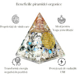 Piramida Orgonica cu Piatra lunii curcubeu si simbolul floarea vietii 8 cm – incurajeaza speranta, sensibilitatea, intuitia si abilitatile psihice