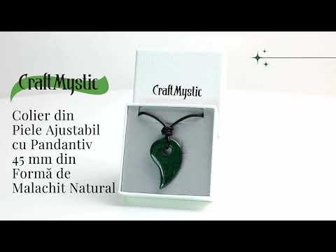 Colier cu Lant din Piele Ajustabil si Pandantiv 45mm in Forma de Virgula din Malachit Natural
