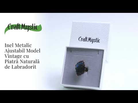 Inel vintage ajustabil cu Labradorit natural forma neregulata, pentru protectie si intuitie