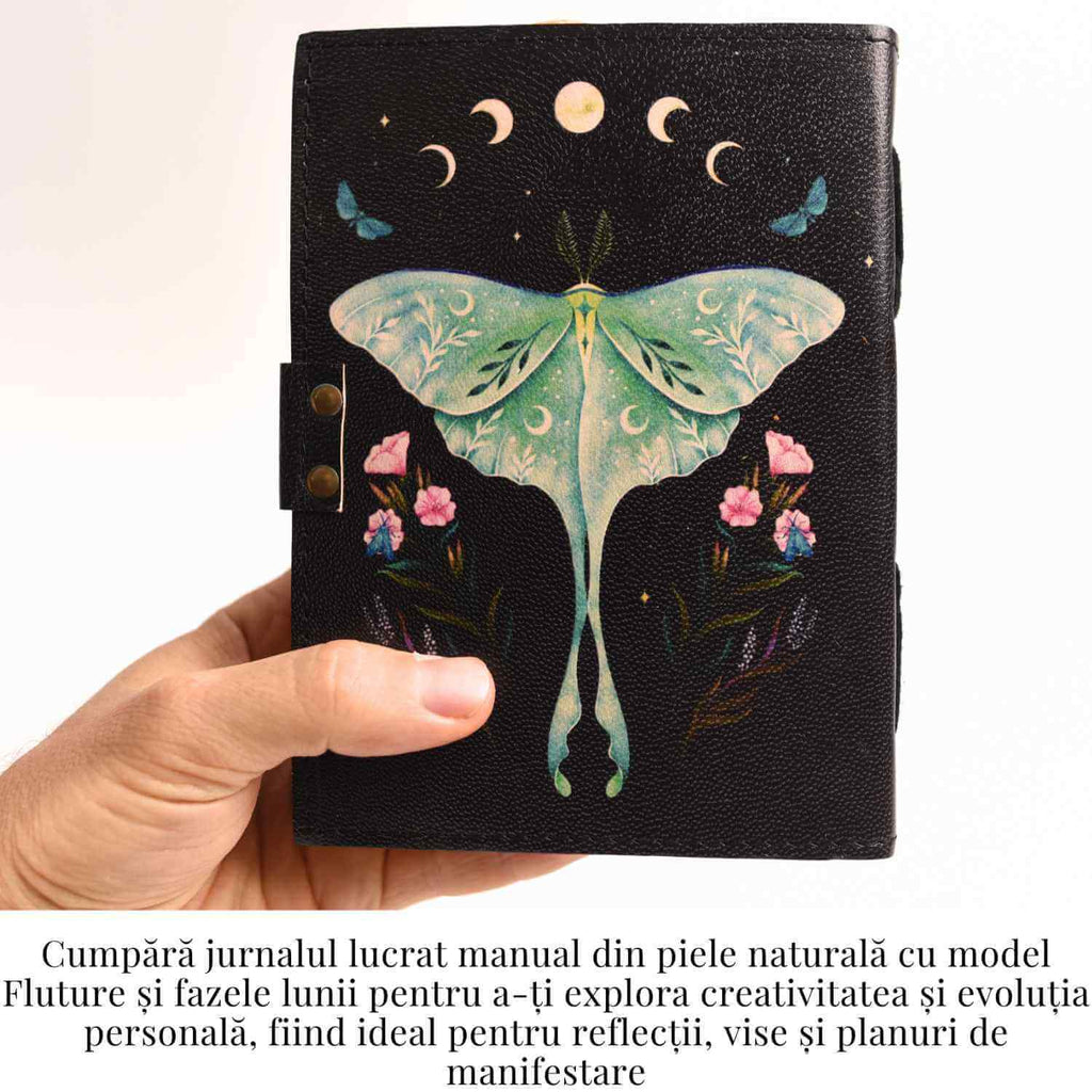 Jurnal din piele naturala cu incuietoare epoca, fazele lunii si fluture – Magie si creativitate