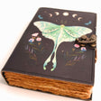Jurnal din piele naturala cu incuietoare epoca, fazele lunii si fluture – Magie si creativitate