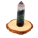 Turn din cristal natural Fluorit Curcubeu 9-10 cm: Adauga un strop de culoare si energie in viata ta