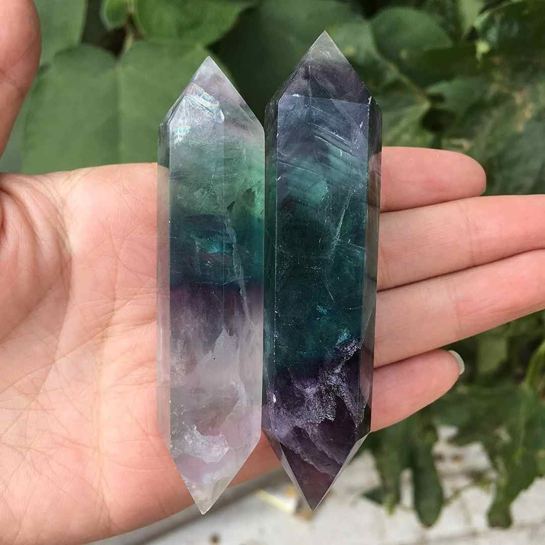 Obelisc de cristal natural Fluorita dublu varf 9-10 cm Cristalul lustruit pentru concentrare, curatarea energiei si echilibrarea chakrei celui de-al Treilea Ochi